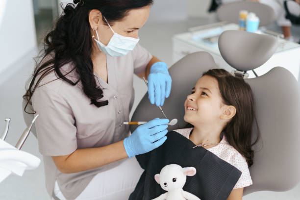 Best Emergency Cosmetic Dentistry (e.g., broken veneers) in Hanford, CA